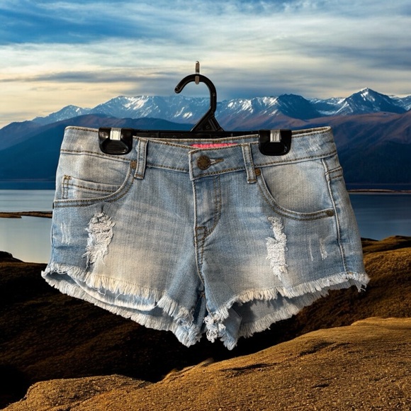 London Low Rise Distressed Denim Shorts - Picture 10 of 10